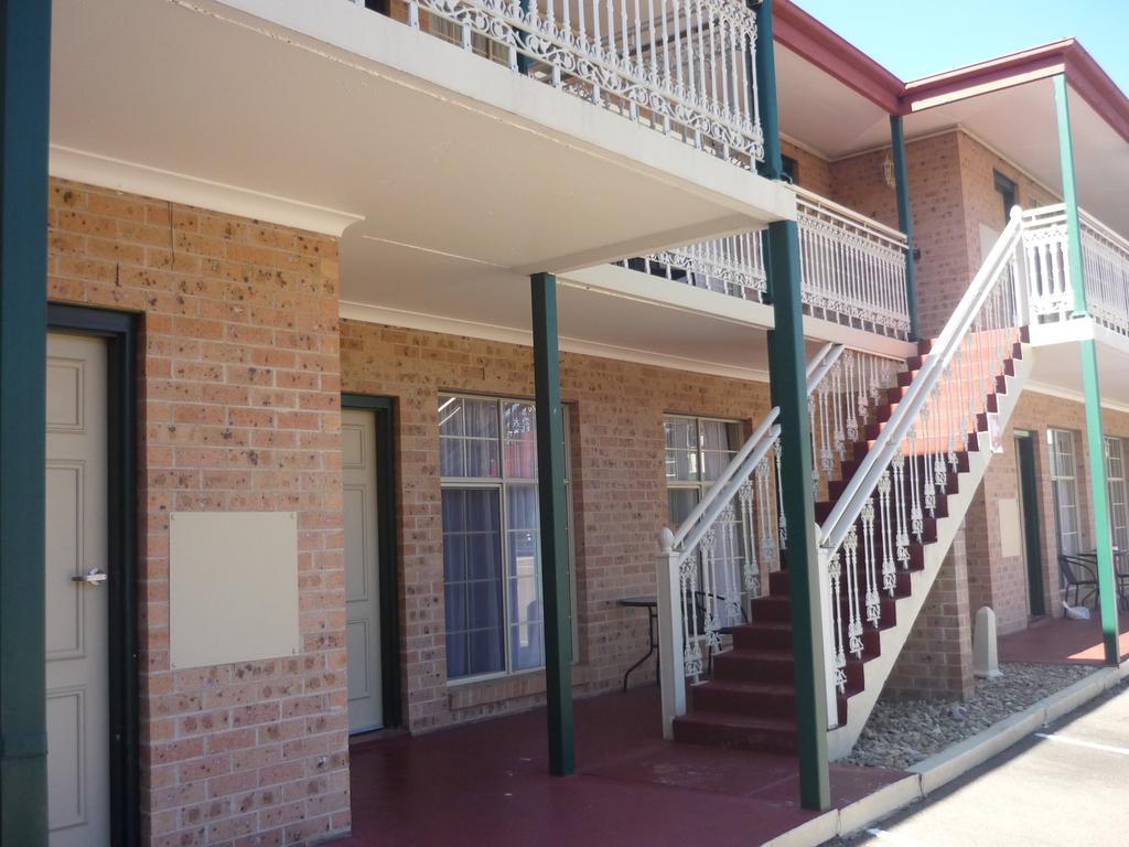 Heritage Motor Inn Goulburn Exterior foto